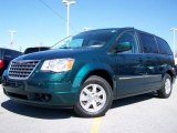 2009 Melbourne Green Pearl Chrysler Town & Country Touring #7430826