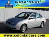 2005 CD Silver Metallic Ford Focus ZX4 SE Sedan #74732914