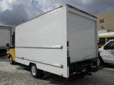 2004 GMC Savana Cutaway 3500 Commercial Moving Truck Exterior