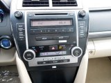 2012 Toyota Camry Hybrid LE Controls