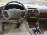1997 Lexus LS 400 Dashboard