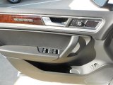 2012 Volkswagen Touareg VR6 FSI Executive 4XMotion Door Panel