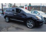 Wicked Black Nissan Rogue in 2011
