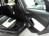 2012 Ford Focus SEL 5-Door Door Panel