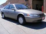1998 Antique Sage Pearl Toyota Camry LE #7475085