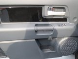 2013 Toyota FJ Cruiser  Door Panel