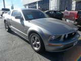 2008 Vapor Silver Metallic Ford Mustang GT Deluxe Coupe #75288293