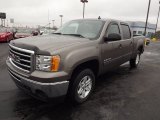 2013 Mocha Steel Metallic GMC Sierra 1500 SLE Crew Cab #75336699