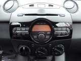 2013 Mazda MAZDA2 Sport Controls
