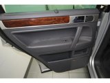 2009 Volkswagen Touareg 2 V8 Door Panel