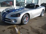 2010 Dodge Viper SRT10 Coupe Front 3/4 View