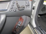2006 Mercedes-Benz S 55 AMG Sedan Controls