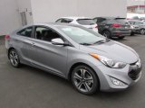 2013 Hyundai Elantra Coupe SE Front 3/4 View