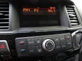 2013 Nissan Pathfinder S Controls