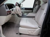 2004 Lincoln Navigator Luxury 4x4 Front Seat