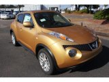 2013 Nissan Juke SV Front 3/4 View