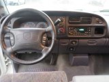 1999 Dodge Ram 1500 SLT Extended Cab Dashboard