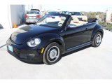 2013 Volkswagen Beetle 2.5L Convertible 50s Edition Front 3/4 View
