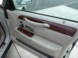 2004 Lincoln Town Car Ultimate Door Panel