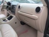2004 Ford Expedition XLT Dashboard