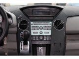 2011 Honda Pilot LX 4WD Controls