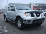 2007 Radiant Silver Nissan Frontier SE Crew Cab 4x4 #75871313