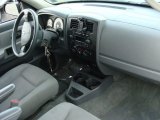2006 Dodge Dakota ST Quad Cab 4x4 Dashboard