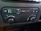2002 Dodge Durango SXT 4x4 Controls