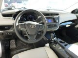 2013 Toyota Avalon Hybrid XLE Dashboard