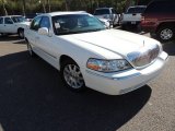 2011 Vibrant White Lincoln Town Car Signature Limited #76072227