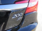 Chrysler 200 2012 Badges and Logos