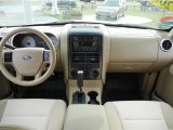 2008 Ford Explorer Sport Trac XLT Dashboard