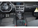 2013 Audi S4 3.0T quattro Sedan Dashboard
