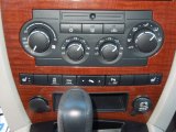 2007 Jeep Grand Cherokee Limited 4x4 Controls