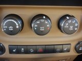 2011 Jeep Wrangler Unlimited Rubicon 4x4 Controls