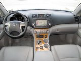 2008 Toyota Highlander Hybrid Limited 4WD Dashboard