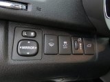 2011 Toyota Highlander Limited 4WD Controls