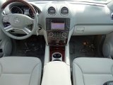 2011 Mercedes-Benz ML 350 4Matic Dashboard
