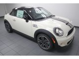 Pepper White Mini Cooper in 2013