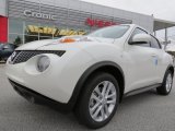 2013 Pearl White Nissan Juke SL #76389285