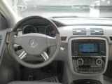 2006 Mercedes-Benz R 500 4Matic Dashboard