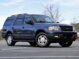 2006 Ford Expedition XLT 4x4 Front 3/4 View