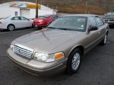 2004 Ford Crown Victoria LX Front 3/4 View