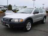 2005 Silver Metallic Volvo XC70 AWD #7656033