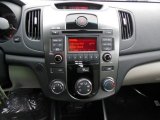 2013 Kia Forte EX Controls