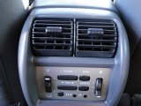 2003 Ford Explorer Sport Trac XLT 4x4 Controls