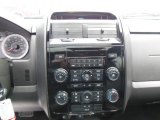 2009 Ford Escape Limited 4WD Controls