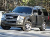 2007 Ford Expedition Limited Front 3/4 View