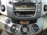 2010 Toyota RAV4 Limited 4WD Controls