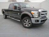 2013 Ford F350 Super Duty Lariat Crew Cab 4x4 Front 3/4 View